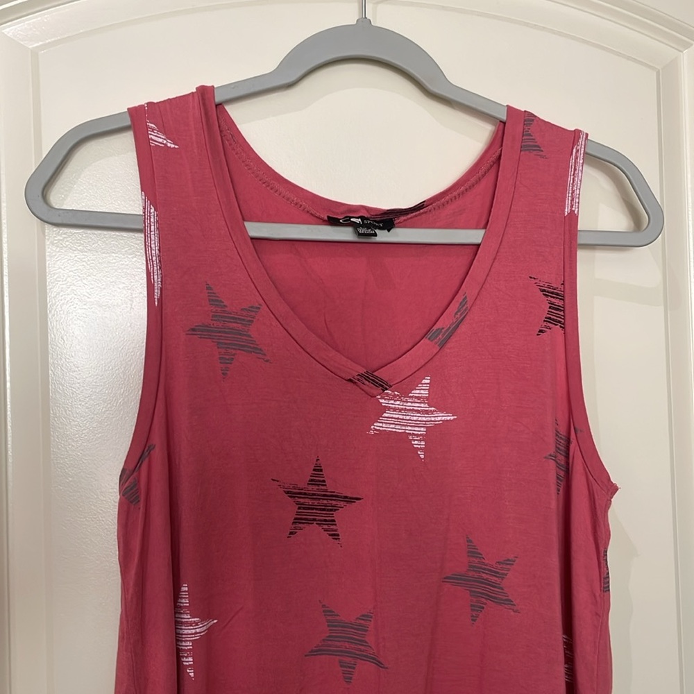 Star tee - Picture 2 of 6